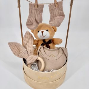 Otvoreni poklon box medo s čarapicama